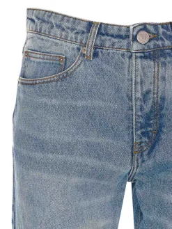 Jeans in forma classica