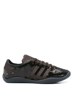 Karintha Lo Sneakers