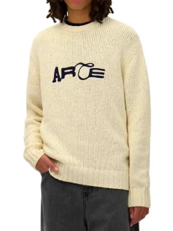 Maglione da ricamo arte