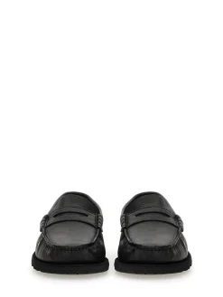 Mocaux mocasin