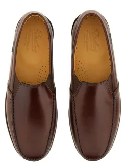 Moccasin Cassis