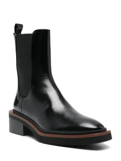 Mona Boot