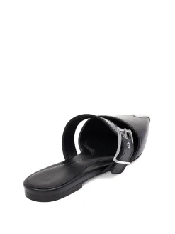 Mules in pelle con dettaglio fibbia