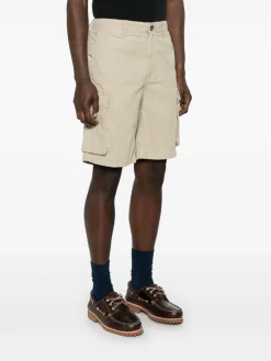 Pantaloncini beige in cotone con tasche