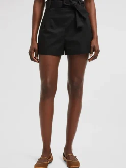 Pantaloncini di bermuda con cintura