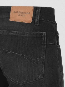 Pantaloni a bassa vita montati