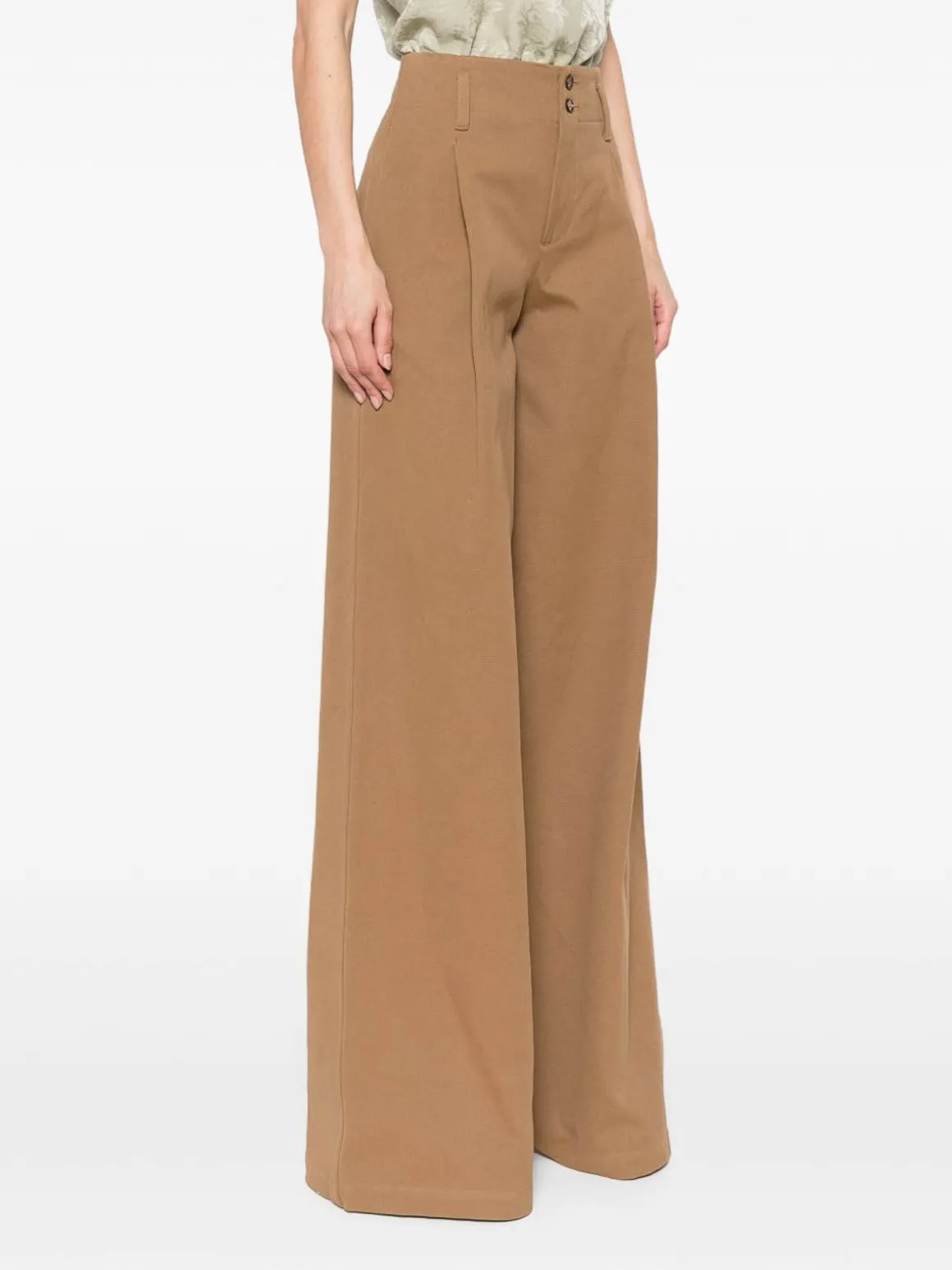 Pantaloni a gamba larga