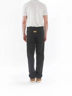 Pantaloni a piake