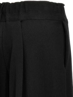 Pantaloni di champagne