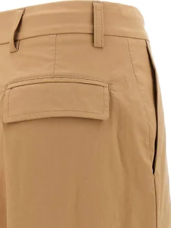 Pantaloni dritti