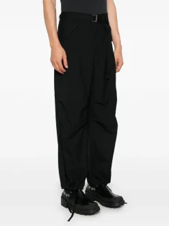 Pantaloni neri