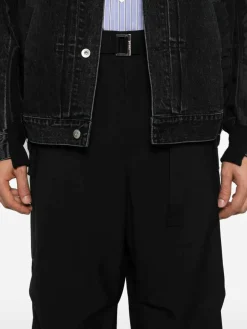 Pantaloni neri