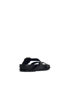 Pantofole in pelle nera