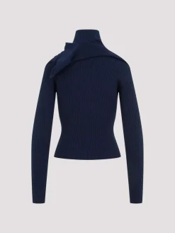 Pullover montato a spalla pizzicata