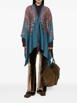 Reversible Cape