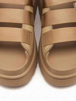 Sandali