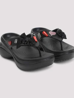 Sandali di tong crocs