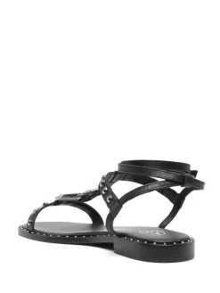 Sandali di vitello nero con borchie