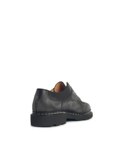 Scarpa in pelle nera