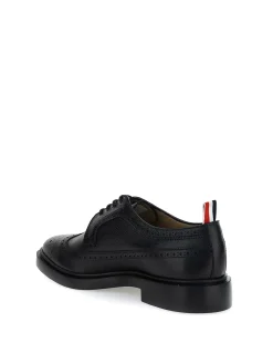 Scarpa scozzese con lacci