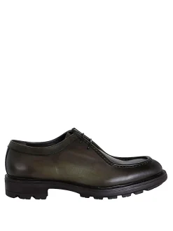 Scarpa stringata