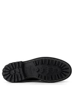 Scarpa stringata in pelle