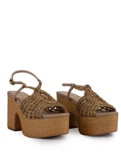 Scarpe di paglia