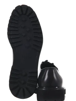 Scarpe in pelle Doucals