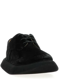 Scarpe intagliata derby