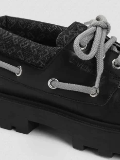Scarpe per barche a tempesta
