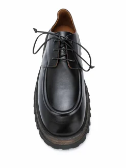 Scarpe stringate