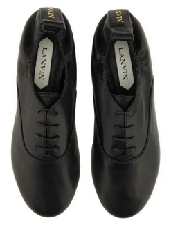 Scarpe stringate