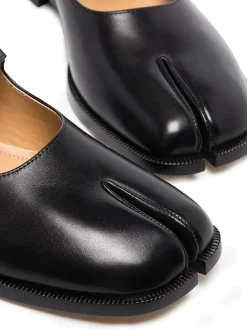 Scarpe Tabi con cinturino
