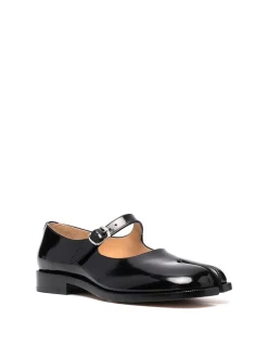 Scarpe Tabi con cinturino