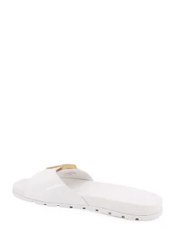 Slide Buckle In Vernice