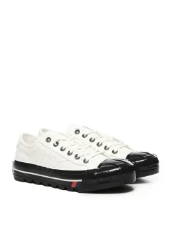 Sneaker a bassa cima con piattaforma