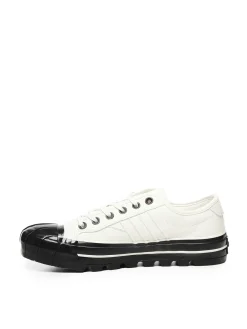 Sneaker a bassa cima con piattaforma