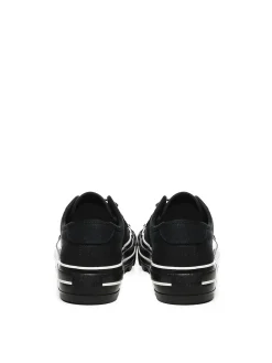 Sneaker a bassa cima con piattaforma
