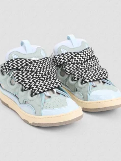 Sneaker a marcia
