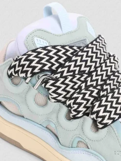Sneaker a marcia