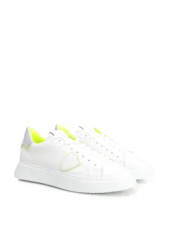 Sneaker bianche a basso top