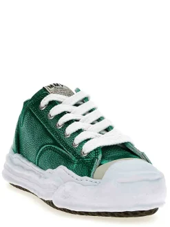 Sneaker Hank
