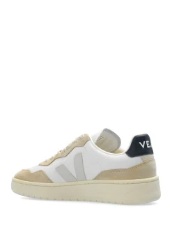 Sneaker in pelle V-90