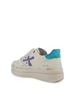 Sneaker macchiate