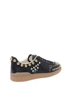 Sneaker Upvillage con borchie