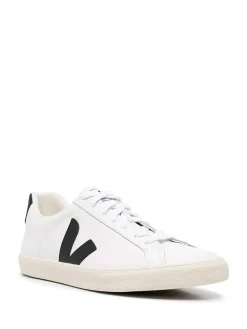 Sneakers logate