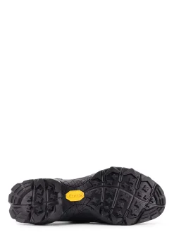 Sneakers Pala In Suede Con Dettaglio Cut-Out
