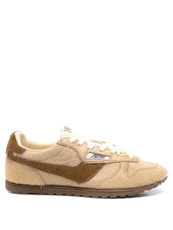 Sneakers s