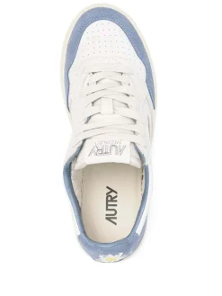 Sneakers s