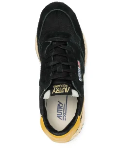 Sneakers s